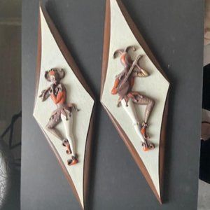 Pair of vintage Harlequin plaqes by Burwoods Products USA